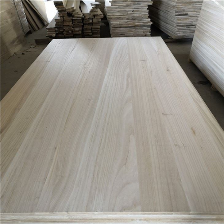 Möbelplatte aus Paulownia-Holz